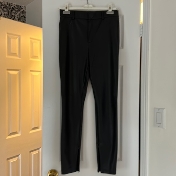 Zara faux leather jeggings - Picture 1 of 5